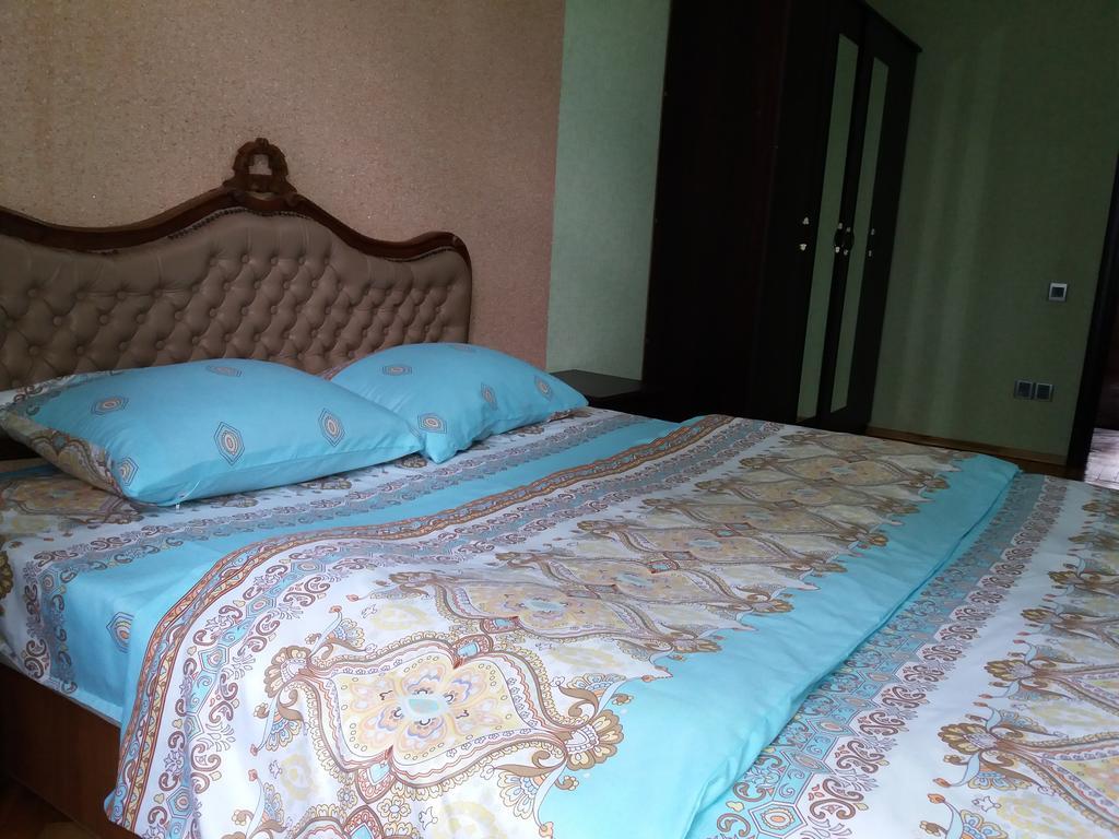 Apartment Comfort On Zarifa Alieva 59 Баку Экстерьер фото